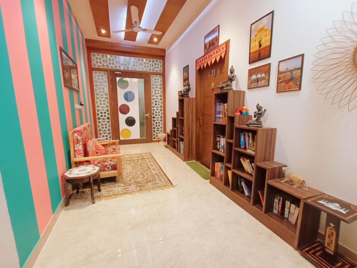 The Hideout Agra Homestay Near Taj Экстерьер фото