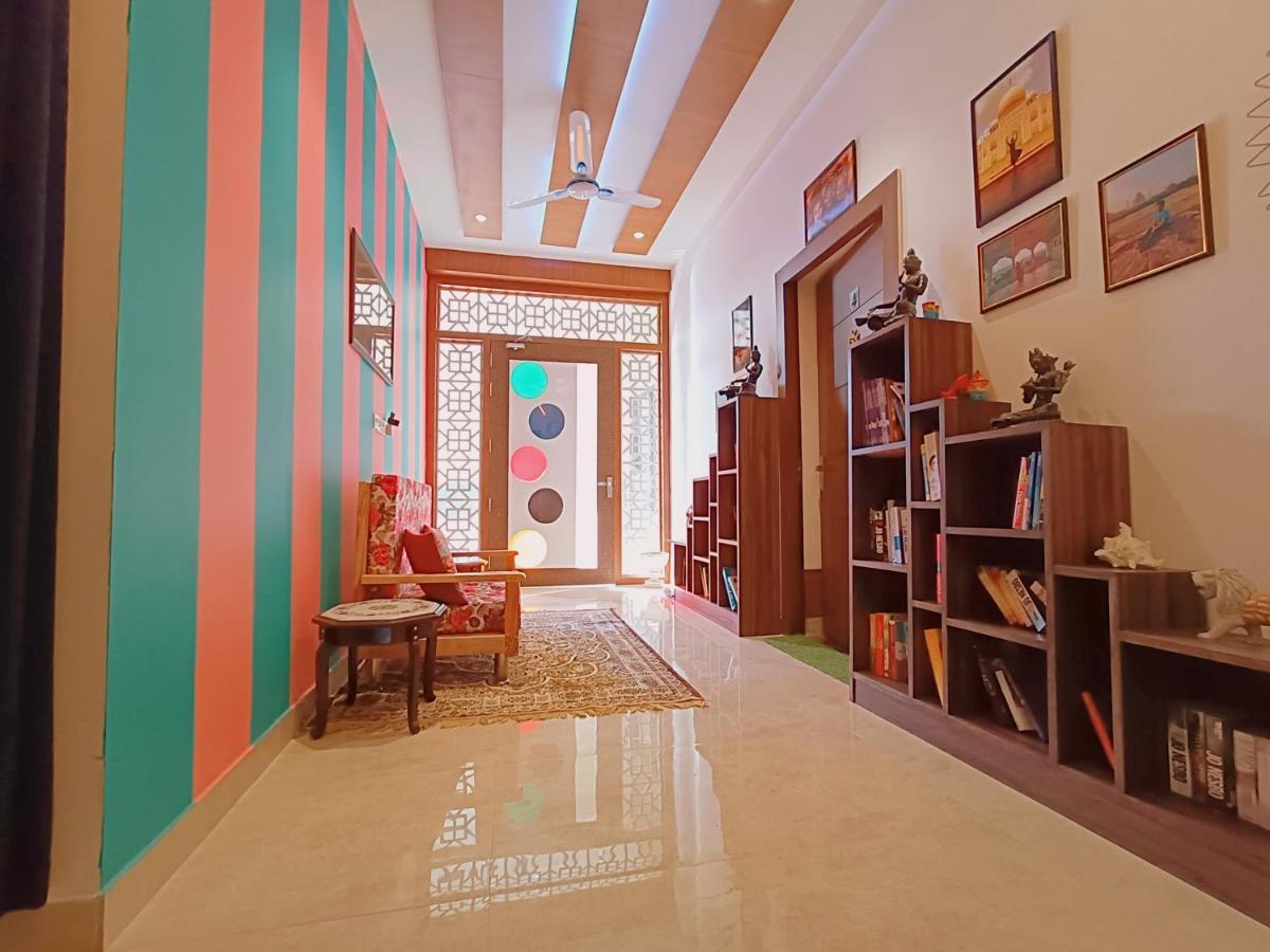 The Hideout Agra Homestay Near Taj Экстерьер фото